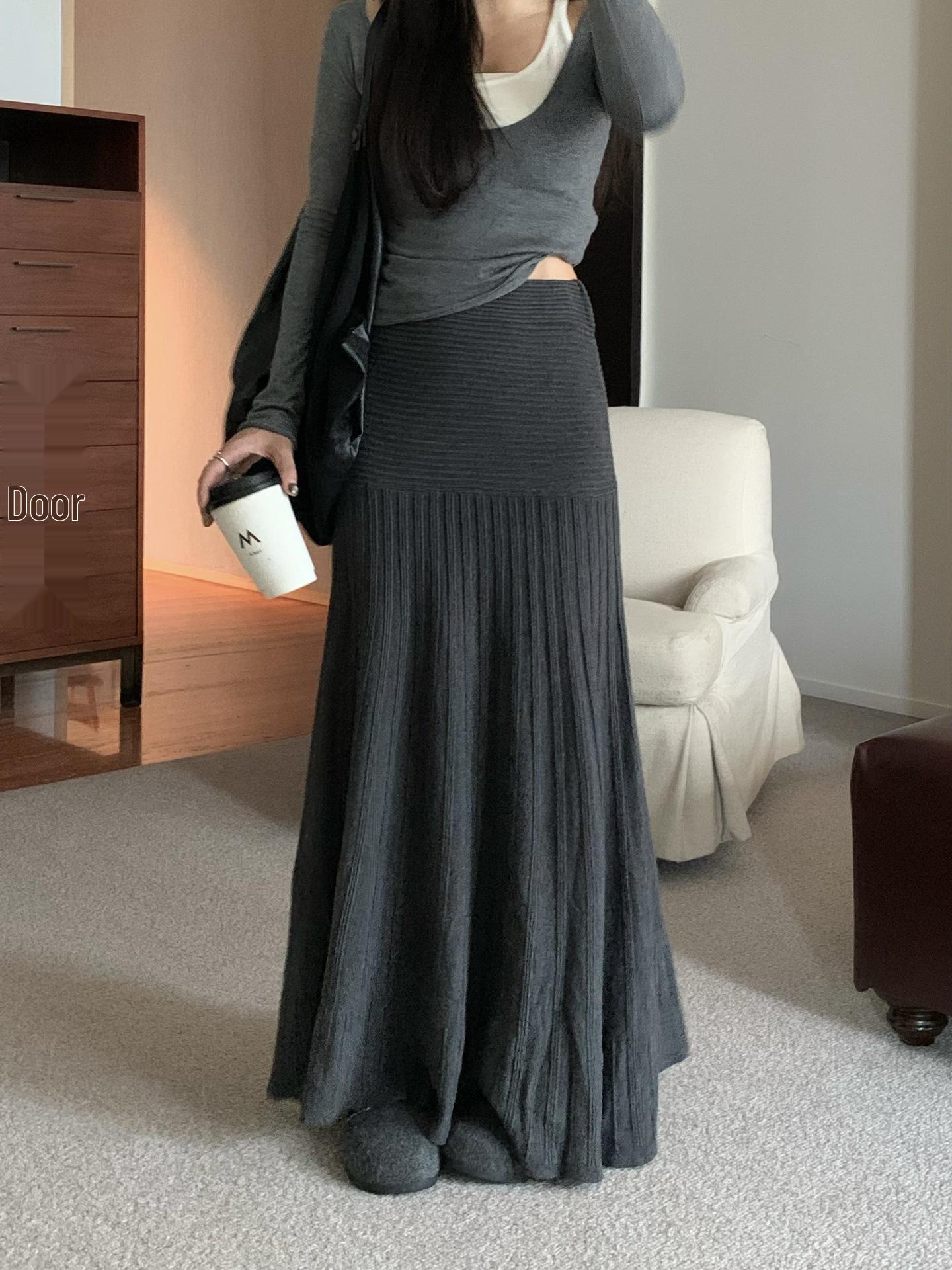 Elegant Korean Pleated Midi Skirt - High Waist Fishtail Design, Hip-Hugging and Stylish One Size