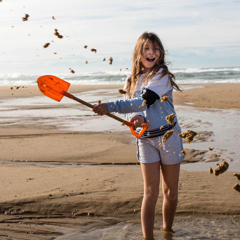 Children Beach Shovel 56cm Stainless Steel Pointed Shovel Toy Sand Snow Thickened Play House Beach Shovel Outdoor Toys Gift