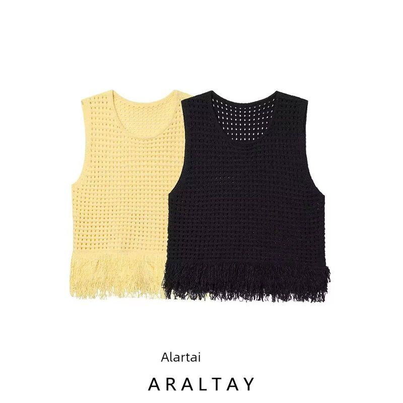 Araltay New Arrival Fashion Style Women's Clothing Fashion All-Match Minimalist Decorated Tassel Plaid Knitting Tops 4331027