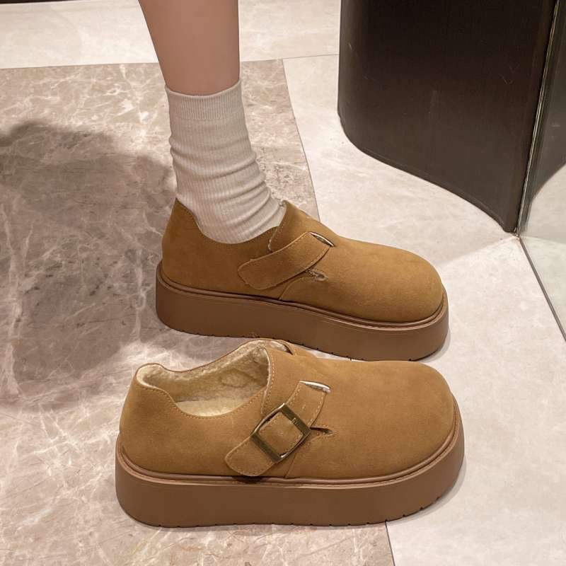 

Интернет-знаменитости теплые нескользящие туфли на платформе с увеличенным размером хлопковые женские зимние бархатные туфли 2025 года новые утолщенные ретро-туфли Boken Birkenstocks 69