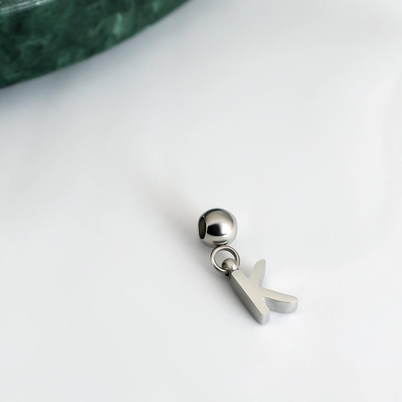 DIY Letter Necklace: 26 English Letter Pendant, Pull-Out Chain, Personalized Single Pendant Accessories