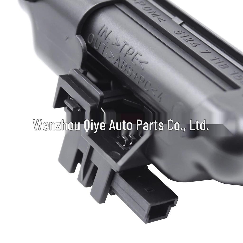 Bouton Interrupteur de Coffre Compartiment à Bagages Hayon BMW E60/E90 51247118158