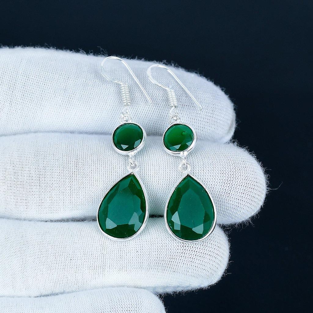 Cercei delicați cu piatră prețioasă smarald, cercei din argint sterling 925, cercei lungi boho din argint lucrați manual, cadou de Ziua Îndrăgostiților
