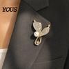 Sturdy Alloy Brooch Leaf Pearl Brooch, Elegant Rhinestone Decor with Strong Buckle Design, Vintage Style Pin Fine Electroplating Versatile for