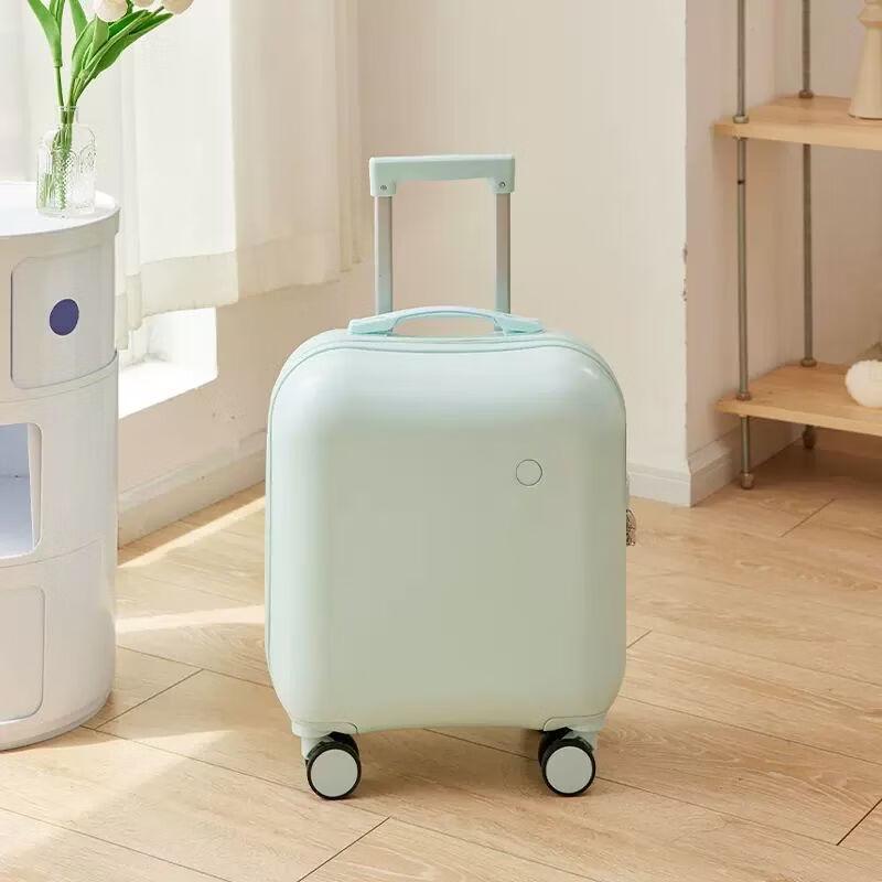 Lightweight Hardshell Carry-On Suitcase