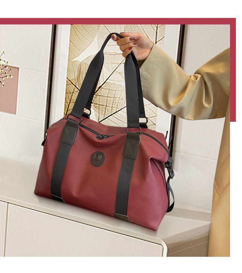 Portable Travel Handbag: Clothing Storage, Sports, Fitness, and Business Trip Crossbody Luggage Bag