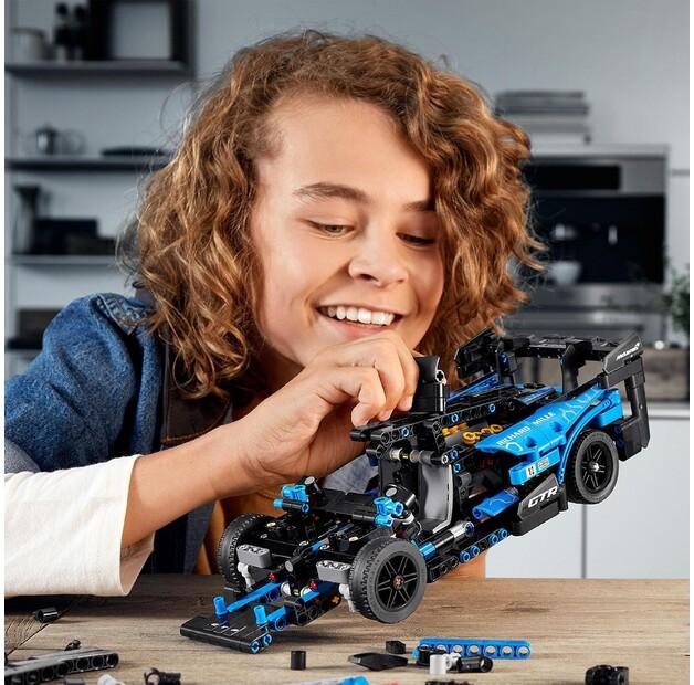 LEGO Technic 42123 McLaren Senna GTR