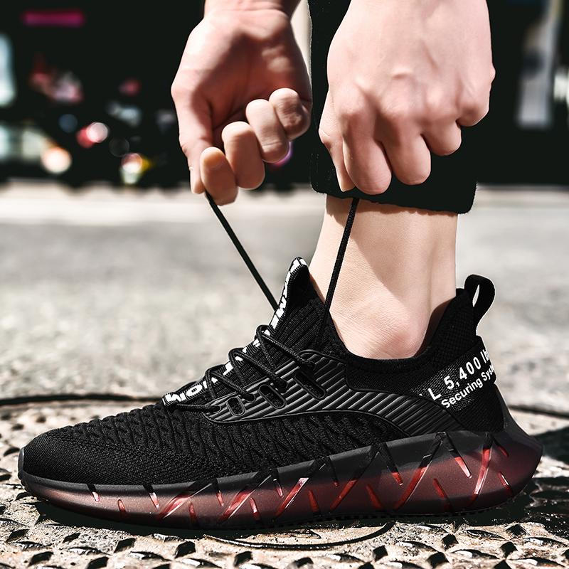 2025 New Lightweight Breathable Flying Woven Coconut Shoes Student Fitness Running Shoes Male Popcorn Soft Sole Sports Shoes