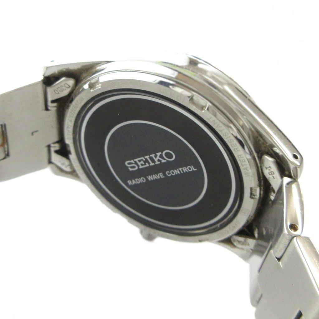 SEIKO Solar with Black Silver Tone 7B22-0AY0 Watch, Powered, Calendar, Dial, GY18/ MQ Men's