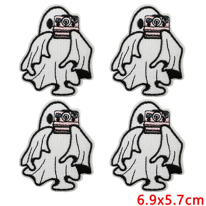 10pcs Wholesale Halloween Series Embroidered Patches For Clothes Jackets Diy Ghost Basketball Iron On Patches For Clothing 