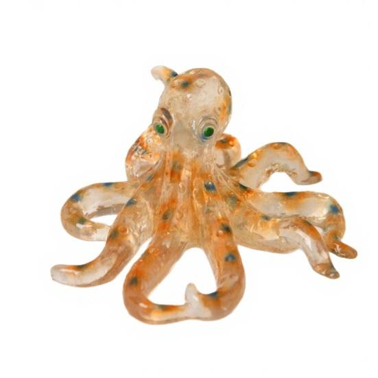 Handcrafted Resin Octopus Figurine Unique Sea Creature Statue with Realistic Details & Quartz Accents Decorative Desktop Sculpture for Home Office