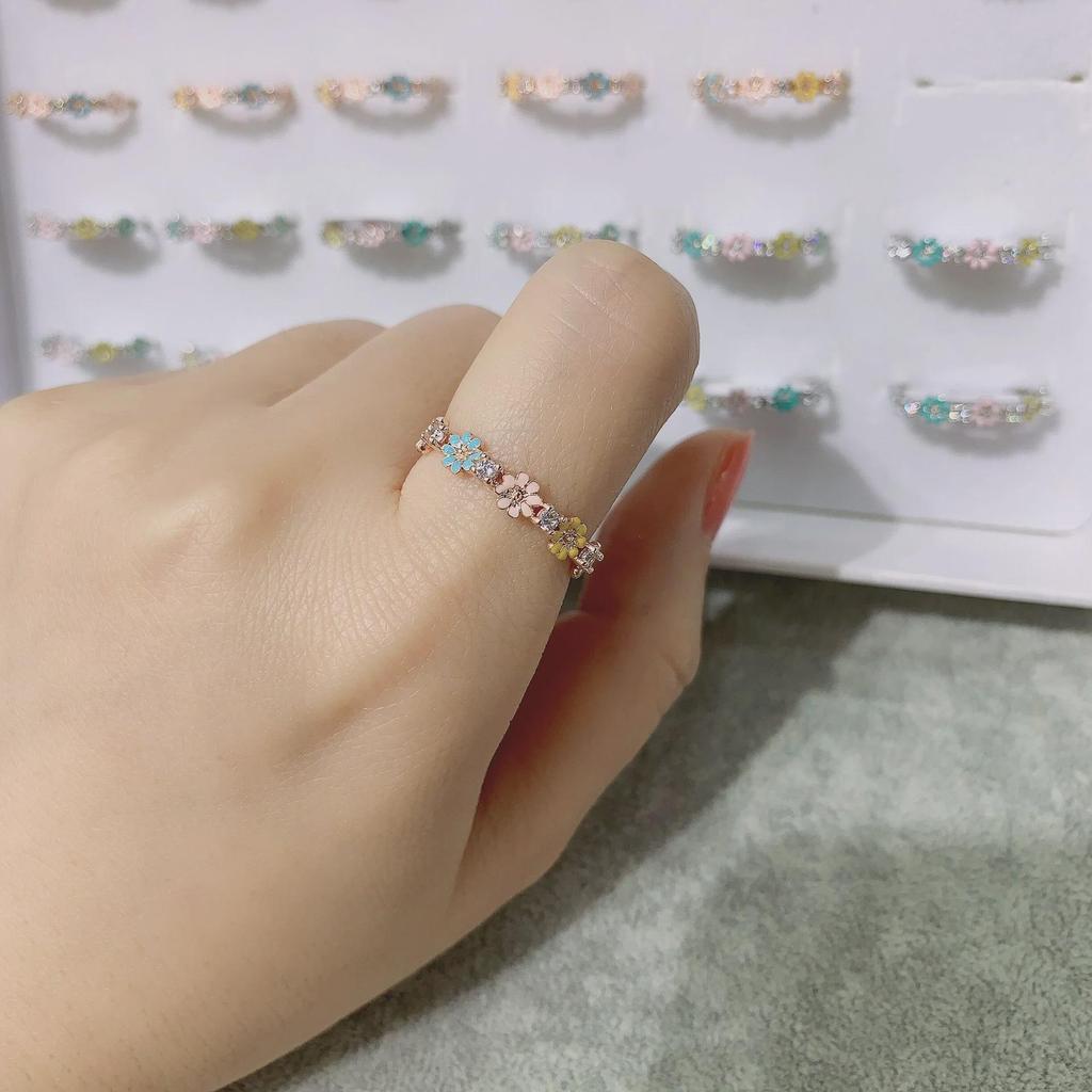 Multi-Color Daisy Zircon Flower Ring for Women - Sweet & Cute Korean Style
