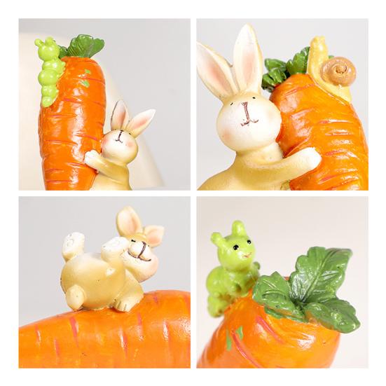 Osterhasenfigur Niedlicher Hase mit Karotte Skulptur Handgefertigte Harz Tierstatue für Innen Außen Garten Rasen Hof Balkon Heim Tischdeko