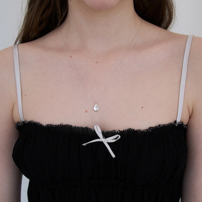 STILL INSTANT Rose with Dew - Necklace 02