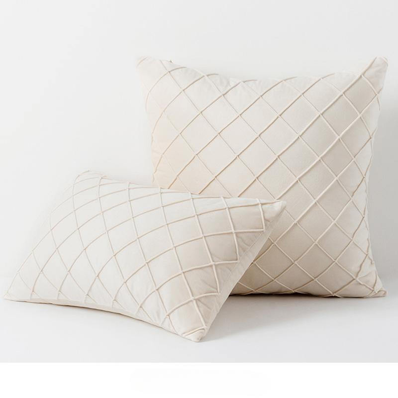 Pack of 2 Velvet Plaid Throw Pillows Sofa Decorative Pillow Covers Soft Solid Cushion Case for Bedroom Car Outdoors