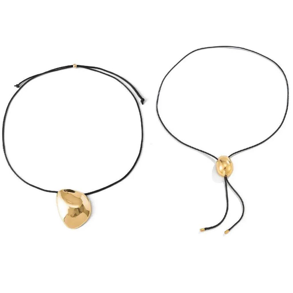 Salircon Creative Black Leather Rope Chain Necklace for Women Simple Geometric Oval Adjustable Choker Necklace Party Jewelry