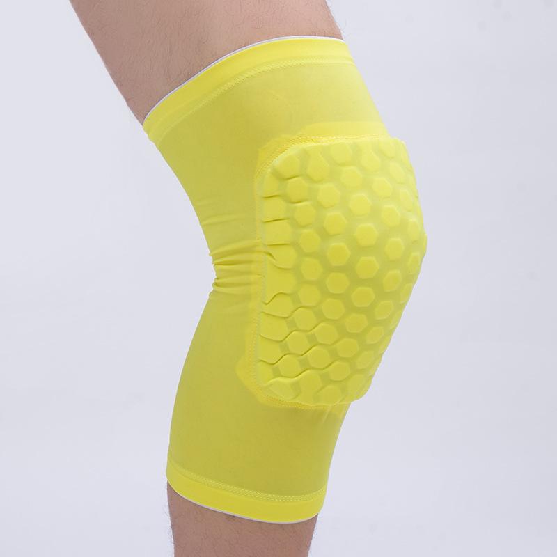 Compression Sleeve Knee Support Sports Protection for Men & Women Runners Workout Knee Brace with Pads