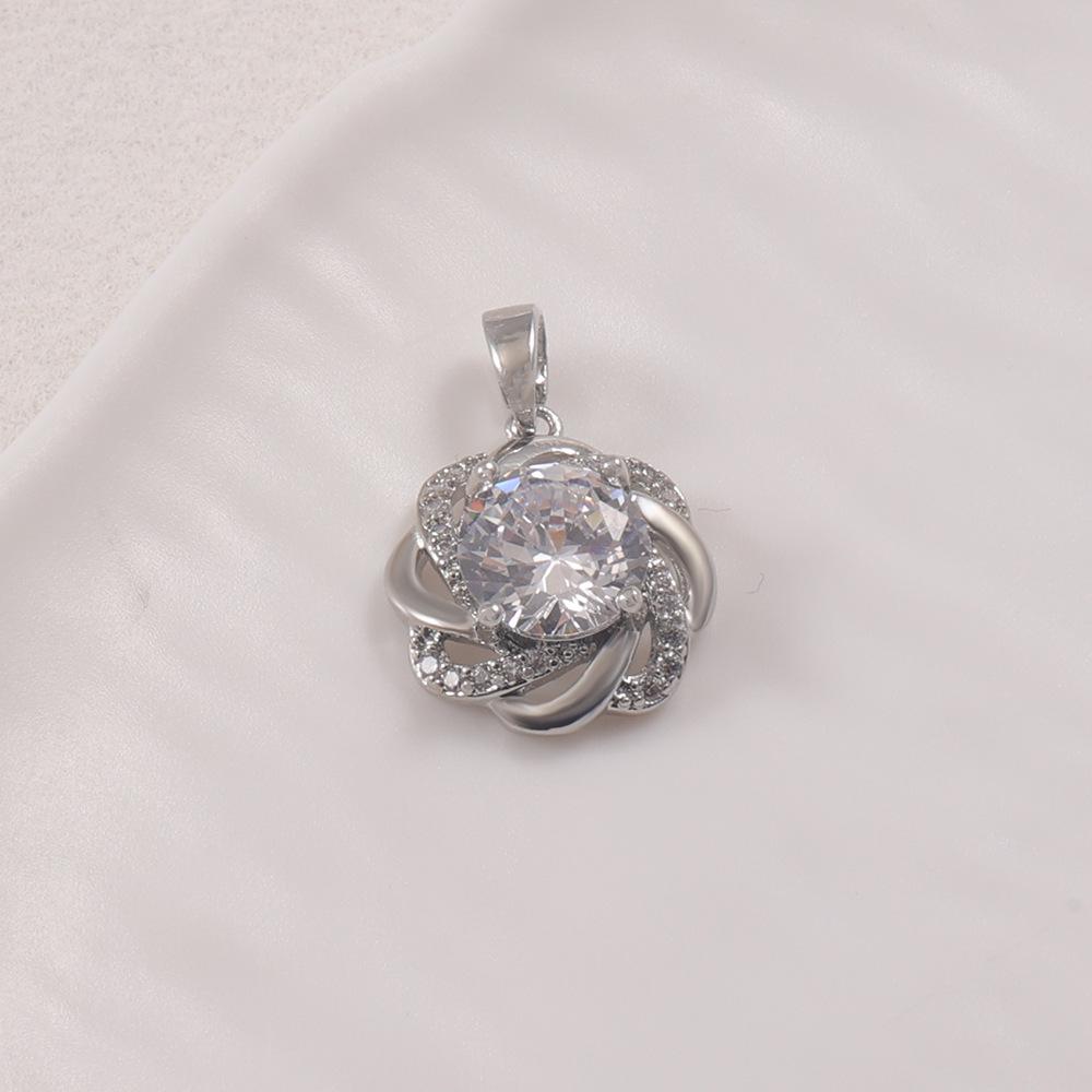 Luxury Silver Flower Pendant with Large Round Cubic Zirconia and Diamond Accents - Versatile Clavicle Chain Accessory