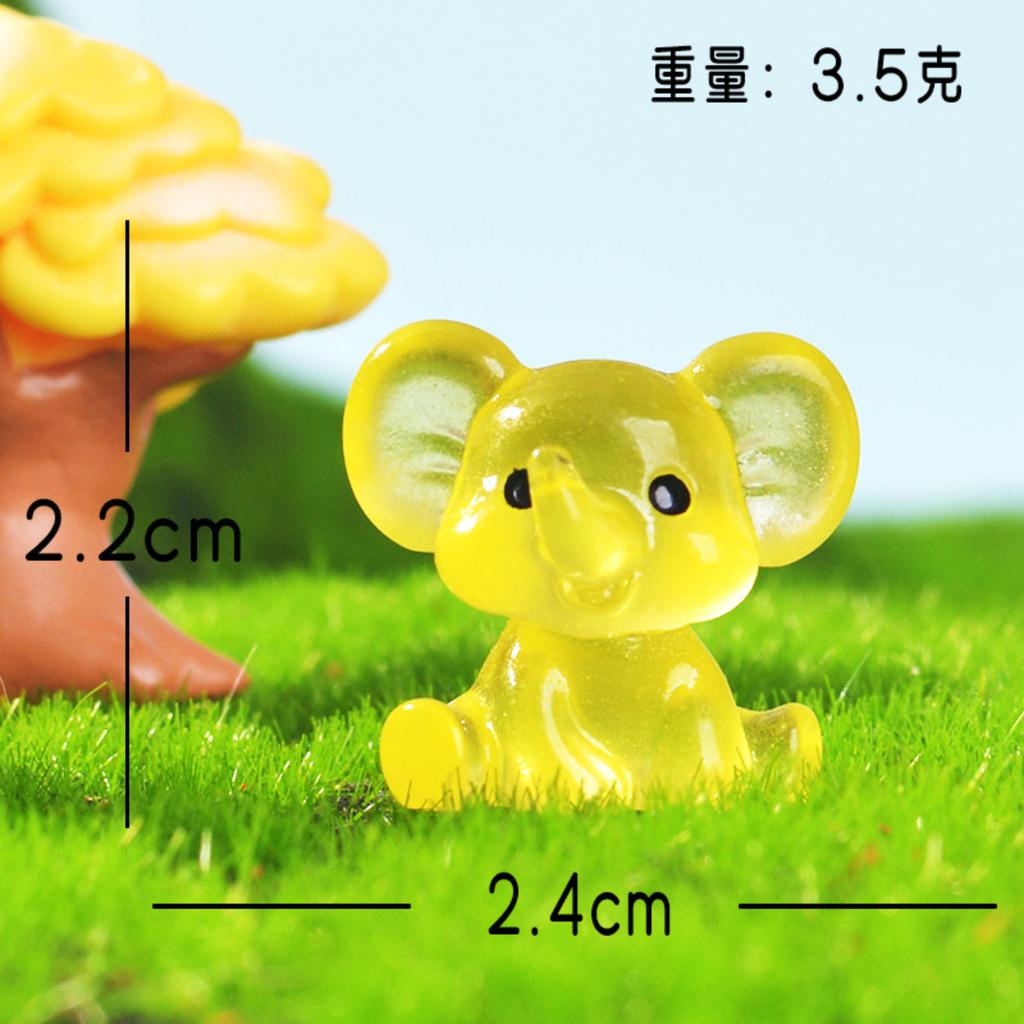 Miniature Decorative Figurines, Cartoon Figurines, Resin Crafts,  Accessories, Glow-in-the-Dark Elephant Ornaments, Desktop Decorations