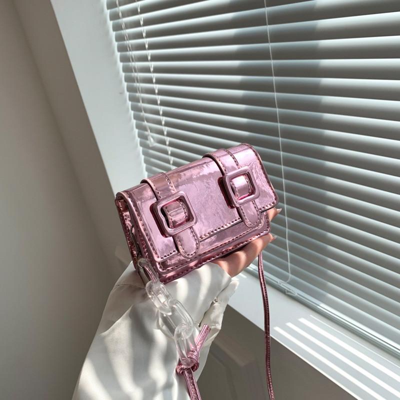Urban Chic Mini Shoulder Bag Pu Material Box Shape Magnetic Closure Camera Pocket Stylish For Daily Use
