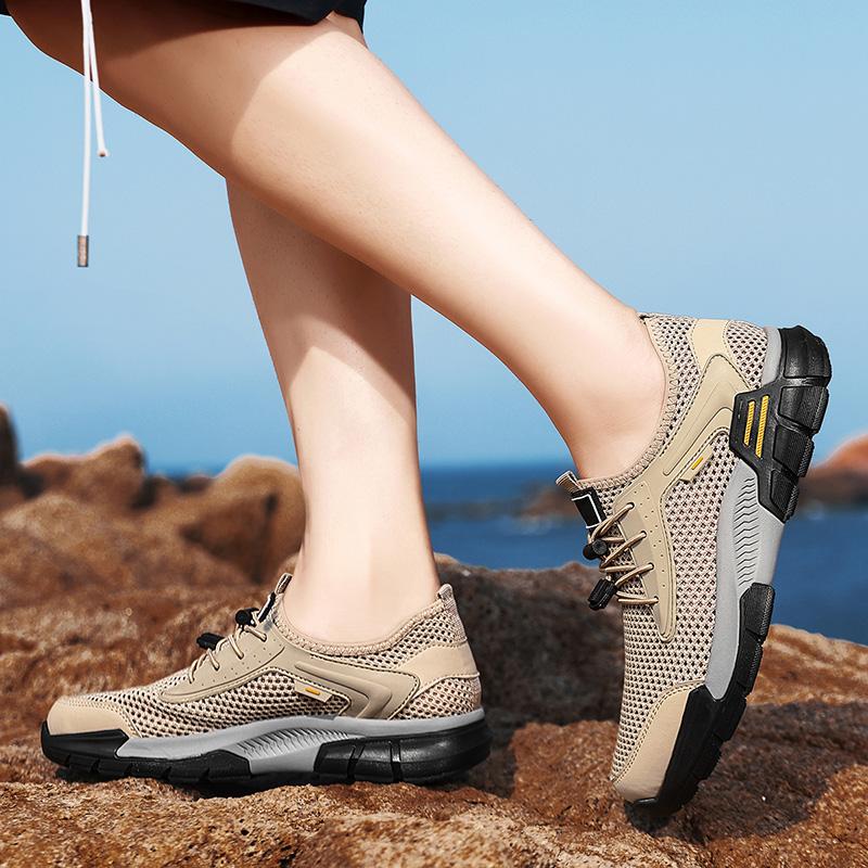 Fashion Luxury Mesh Breathable Sneakers Mens Summer Fashion Casual Outdoor Mesh Sports Shoes Soft Sole Anti Slip Odor Proof Trainer Men