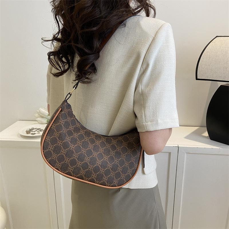Pu Vintage Stylish New Moon Shoulder Bag In Chic Coffee And Cream Colors Perfect For Use Everyday