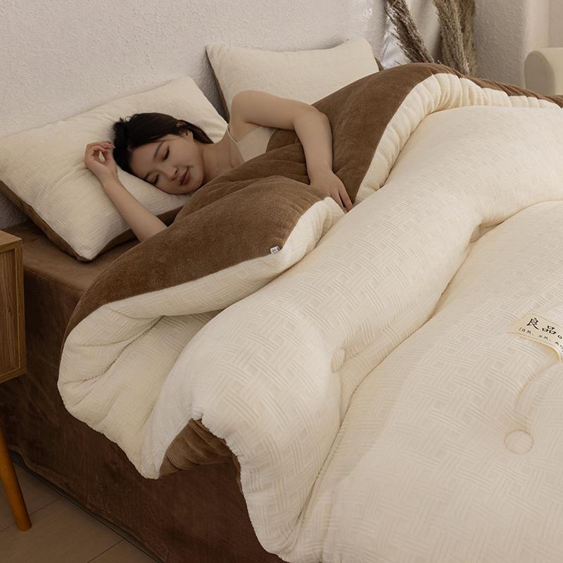 Solid color double-sided milk fleece quilt winter quilt thickened home thermal quilt core, no pillowcase