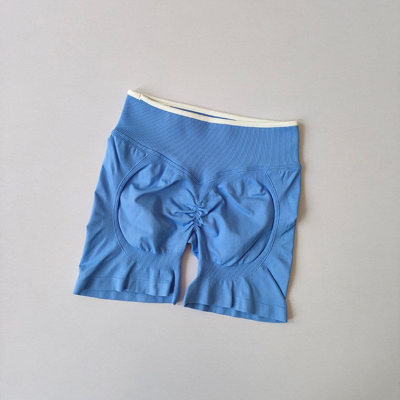 Yoga Set for Women with Chest Pads, Tight-Fitting, Quick-Drying, Suitable for Outdoor Running, Sports, Fitness, and Yoga, High-Waisted Shorts