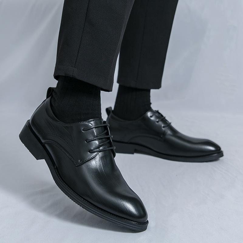 Men's shoes summer pointed small leather shoes large size office casual shoes business dress leather shoes men