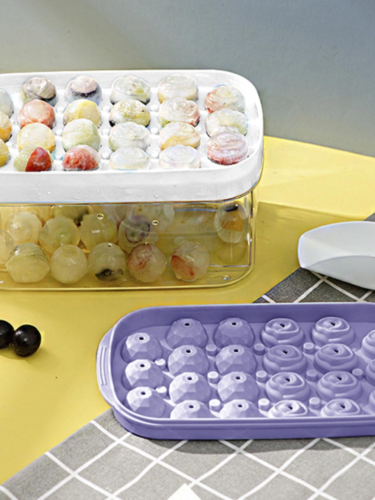 

Anmai 22 Grid DIY Ice Cube Mold Ice Storage Box with Lid Round Flower Shape Ice Maker Food Grade PP Material Kitchen Tool