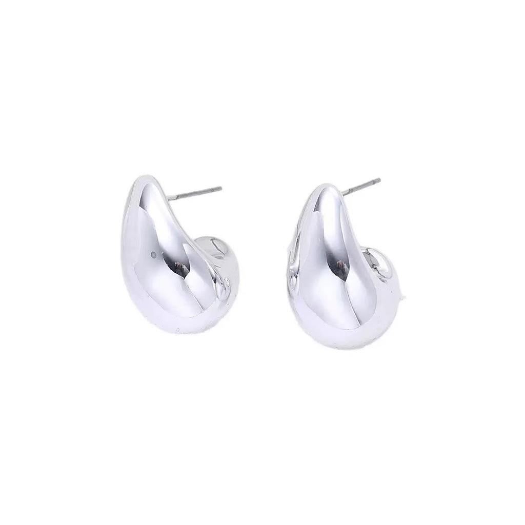 Sleek Teardrop Stud Earrings: Elegant & Versatile Women's Jewelry with a Creative Design.