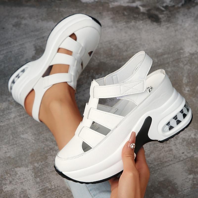 Fashion Women's Sandals New High Quality Buckling Platform Sandals Summer New Closed Toe Office and Career Summer Solid Wedge Shoes