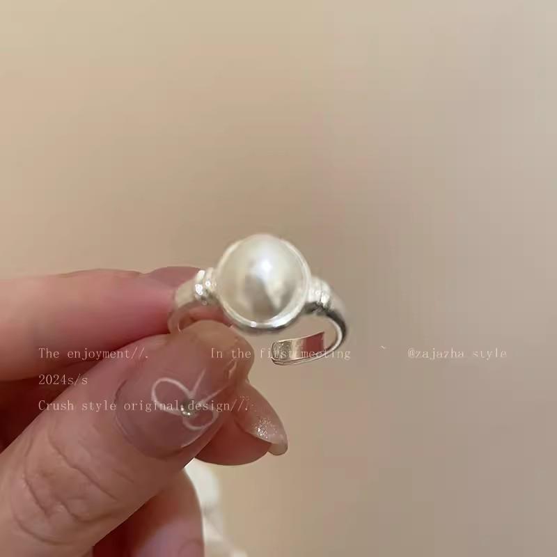 Pearl Flower Open Ring Commuter Index Finger Ring Cold Wind Design Ring adjustable opening
