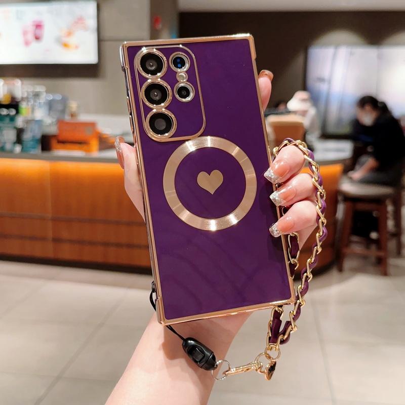 Jednobarevné pouzdro ve tvaru srdce z měkkého TPU s magnetickým zapínáním pro Samsung Galaxy S25 Ultra S24 FE S23 Plus S22 s náramkem, nárazuvzdorné, tenké, s podporou bezdrátového nabíjení, kryt na telefon