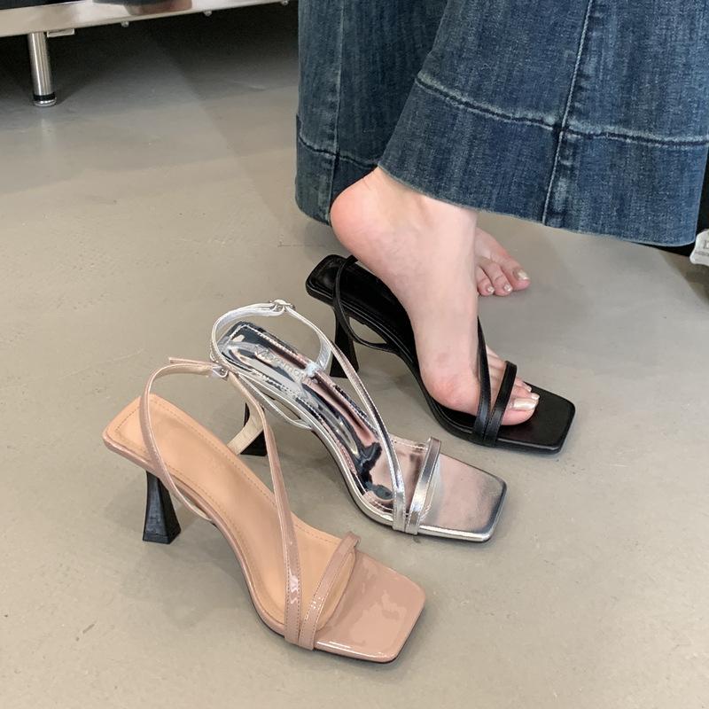 Fashion Buckle Strap Square Toe Low Sandals Woman Leather 2025 Summer Female Shoe High Heels All-Match Low-heeled Ankle Retro Girls High