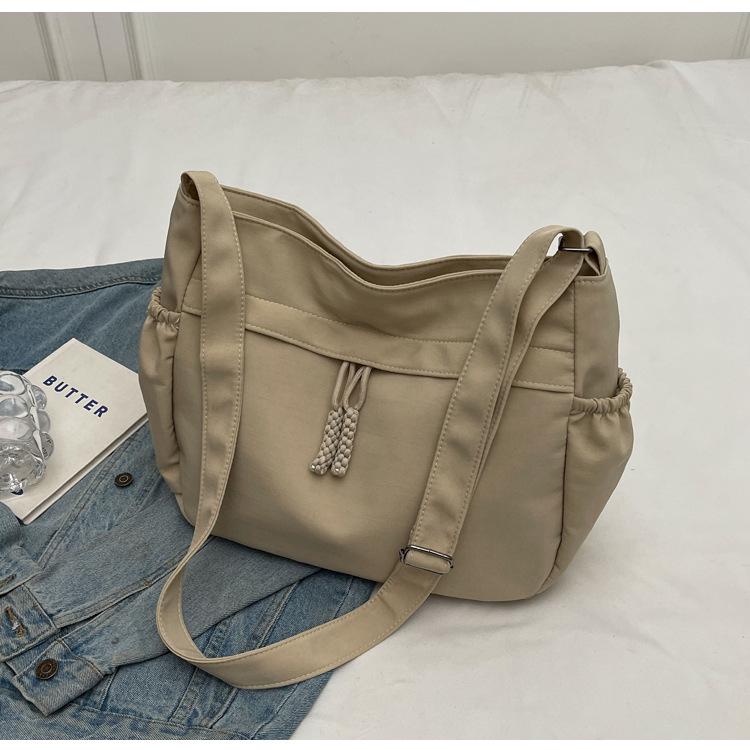 2025 Spring/Summer Versatile Large Capacity Korean Style Tote Bag for Women - Casual and Stylish Cloth Bag for Students