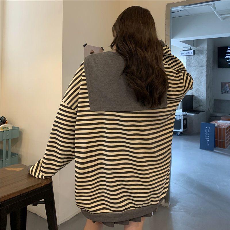 Spring and Autumn Women's Sweatshirt Two-piece Striped Shawl Sweater Retro Minority Loose Large Top Coat