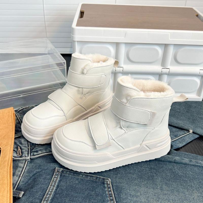 

Зимние новые кожаные ботинки на толстой подошве, женские бархатные теплые хлопковые ботинки, нескользящие, увеличивающие рост, короткие ботинки-буханки 39