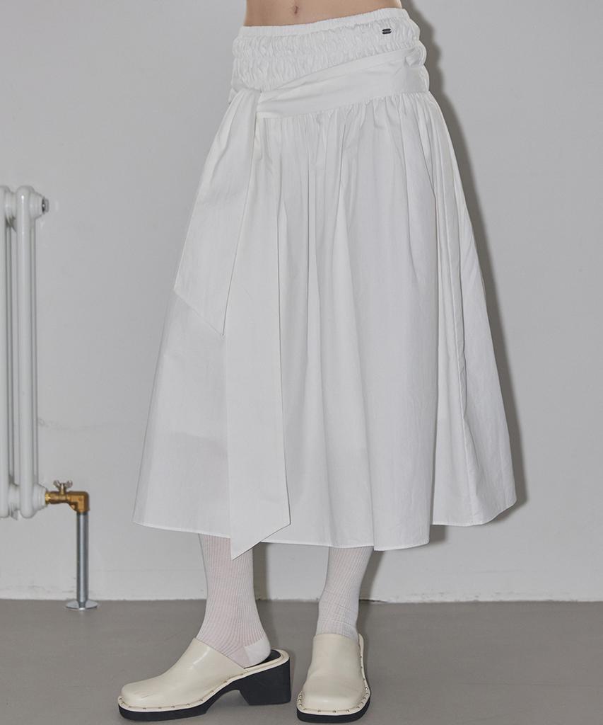 Lense Smocked Shirring Skirt Ivory
