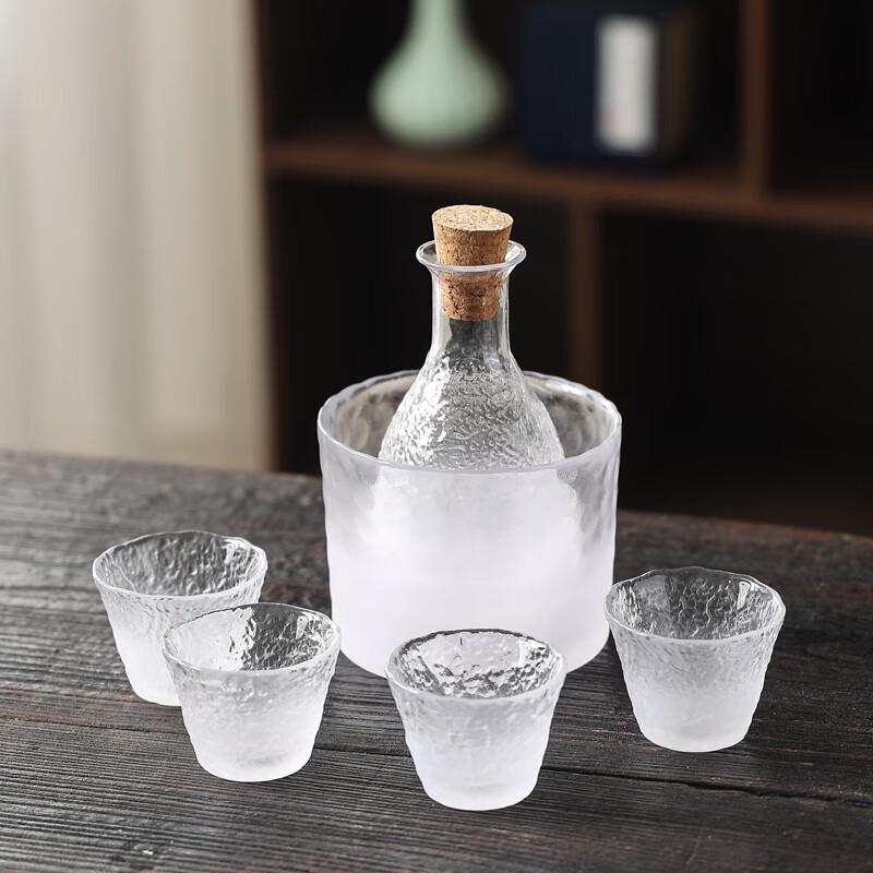

Japanese Cloud Mist Glass Sake Set