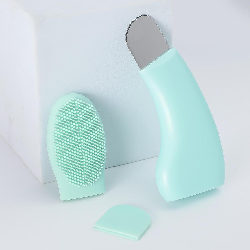 Silicone Blackhead Remover & Face Wash Brush - Manual Pore Cleansing Tool