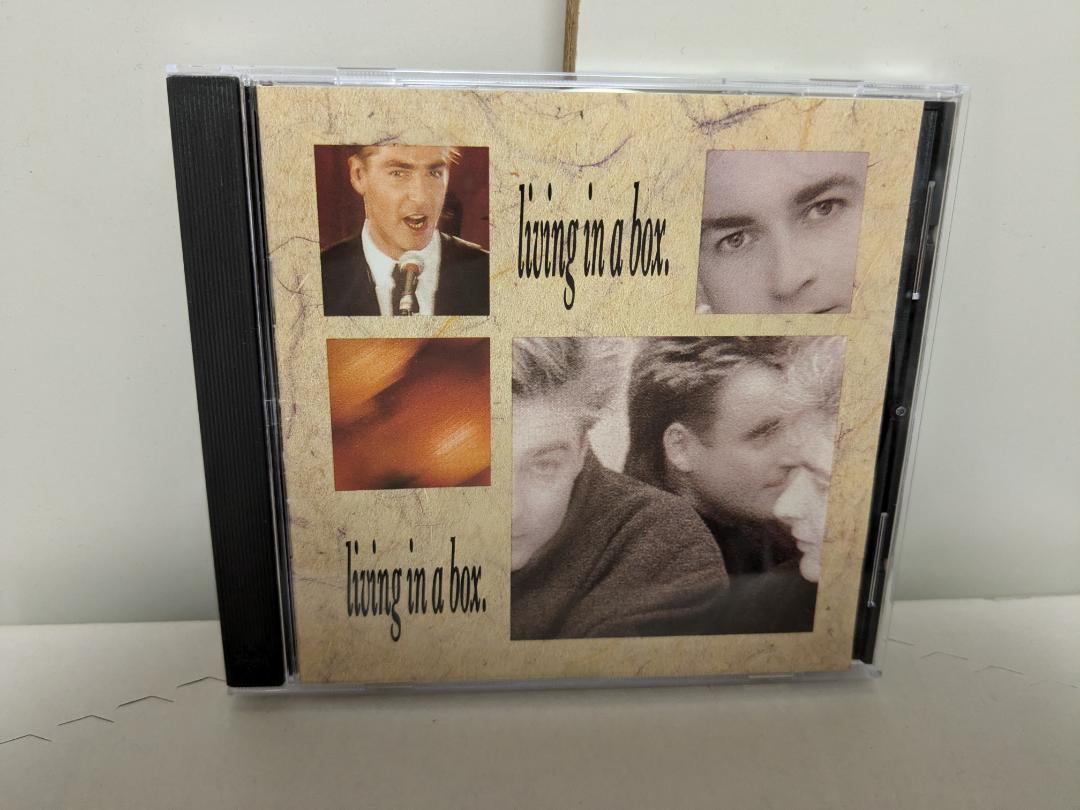 

[USED] Living In A Box