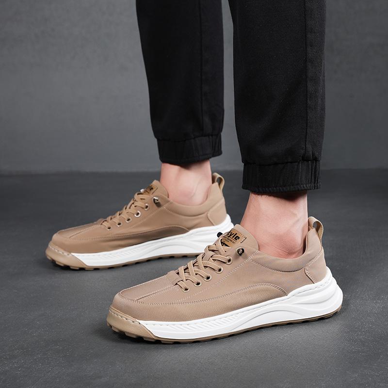 Neue Herren Slipper Atmungsaktive Herren Sneaker Freizeitschuhe Herren Flats Fahrschuhe Weiche Mokassins Bootsschuhe