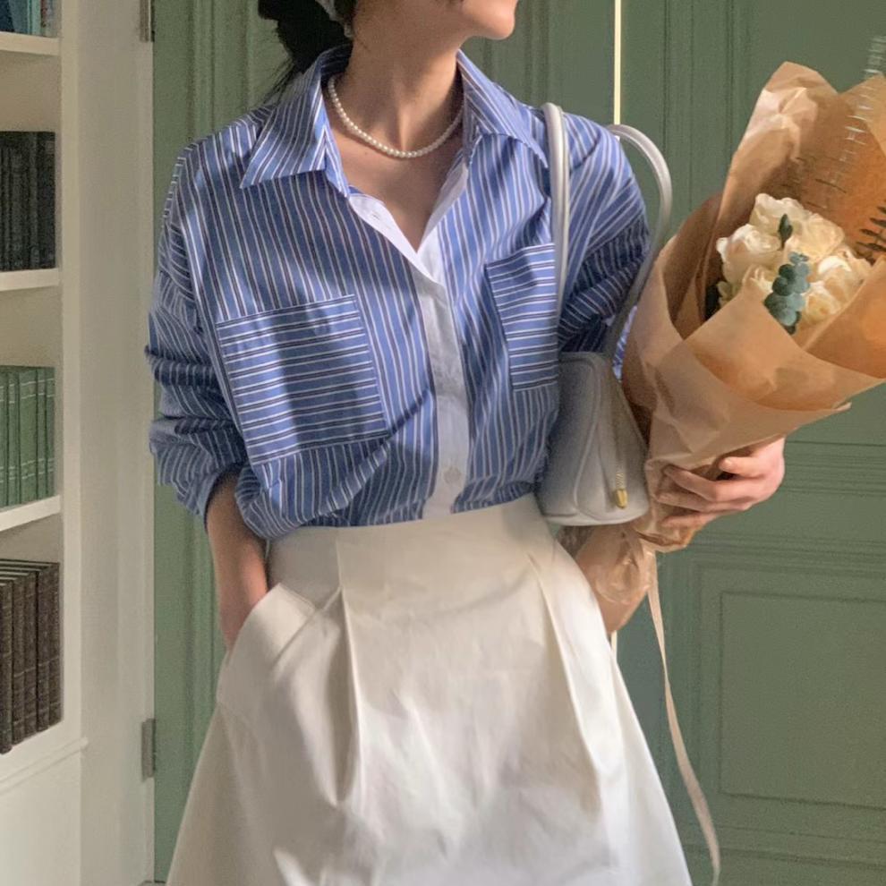 Camisa listrada de manga comprida com contraste retrô para mulheres, lapela de primavera, bolso duplo, blusa solta
