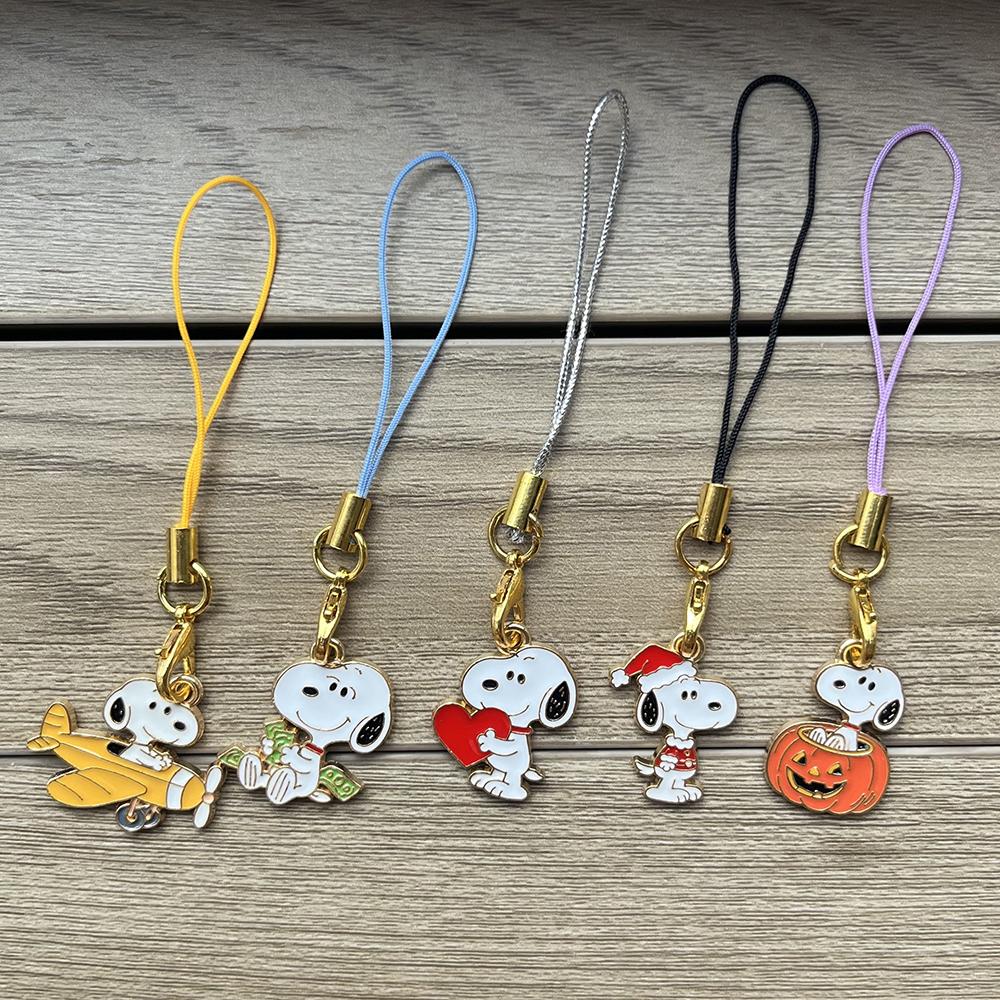 5pcs Kawaii Snoopy Cartoon Phone Chain Key Lanyard Schoolbag Charm Pendant Bag Keychain Jewelry Gift for Girls And Kids 6