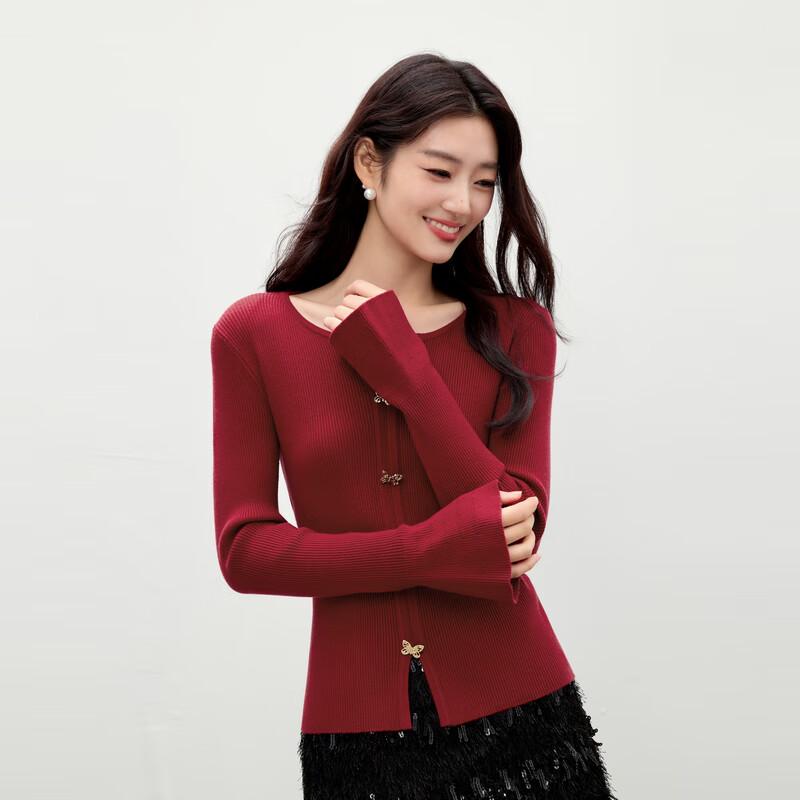 

Qiusishui Yiren Classic V-Neck Knitted Top with Metal Buckle M