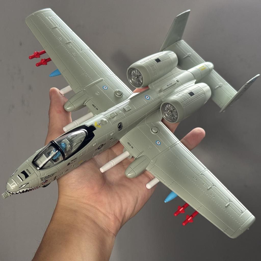 1/62 A-10 Thunderbolt II Warthog Samolot Metalowy Odlewany Ciśnieniowo Model Samolotu Kolekcjonerski Ozdoby dla Miłośników z Dźwiękiem i Światłem Chłopcy