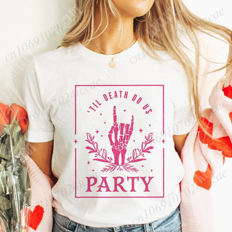 Bride or Die Skeleton Finger Graphic Y2k Tops Til Death Do Us Party Tshirt Unisex Bachelorette Hen Party Tees Team Bride Shirts