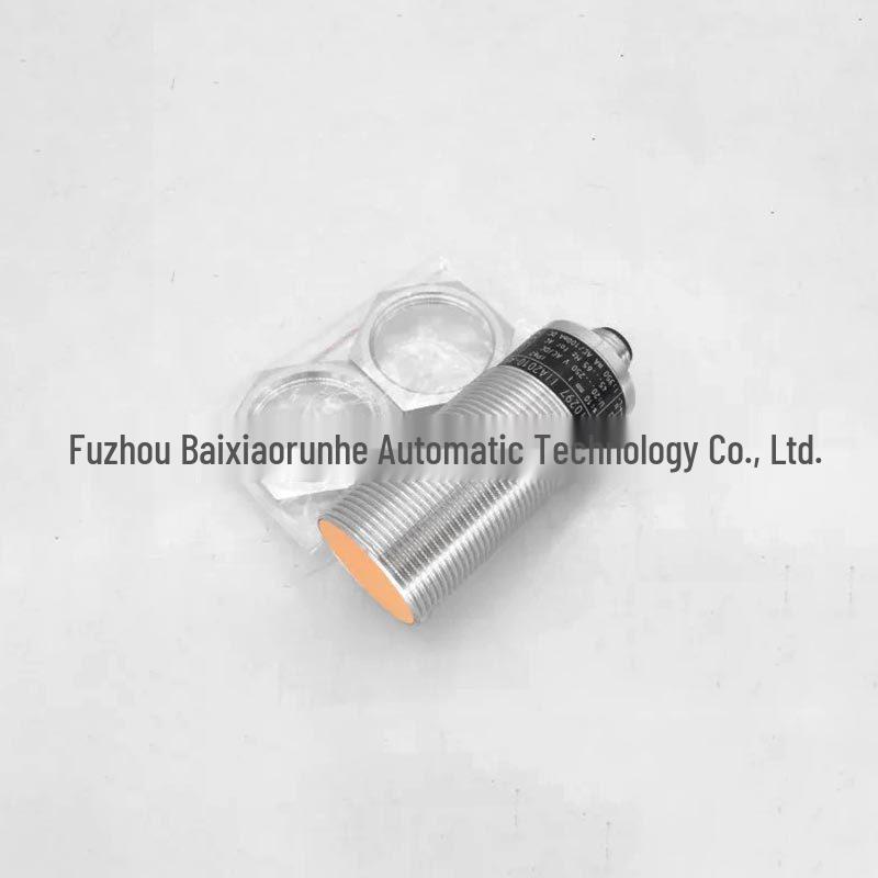 II0297 ifm Inductive Proximity Switch – Wide Temp Range, New, Original II0297