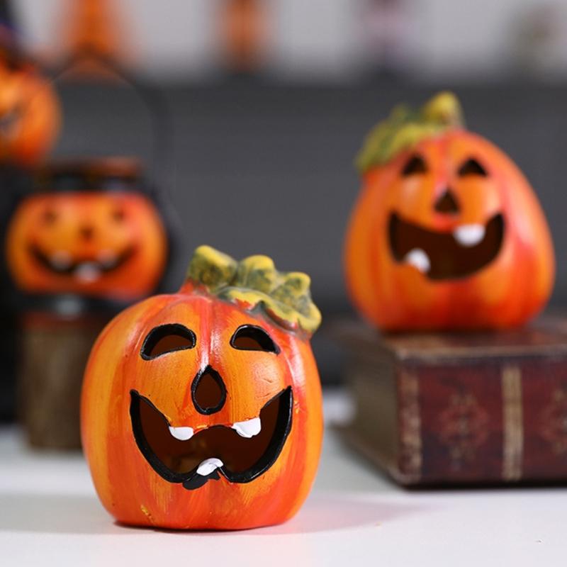 Ceramic Pumpkins Night Light Hollowed Pumpkins Lamp Halloween Decoration For Indoor and Outdoor Party Tabletop Display